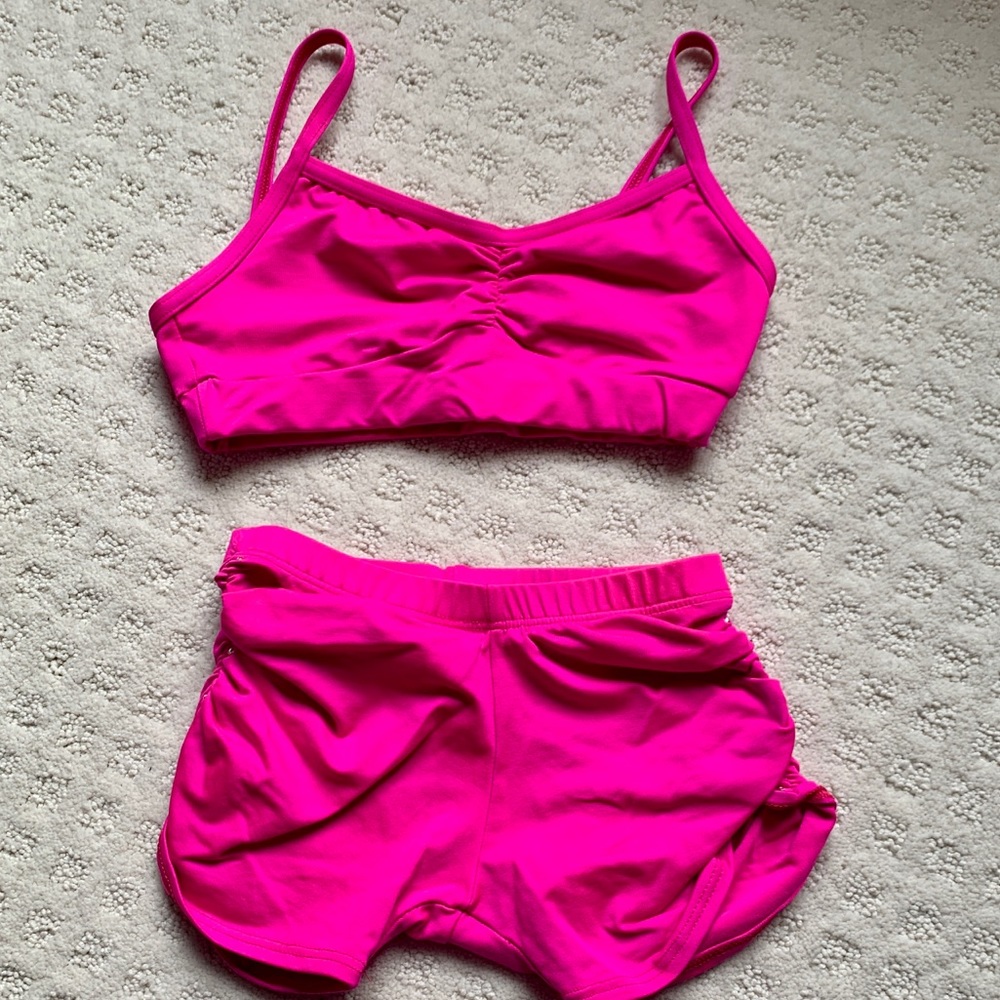 Motionwear Dance Top and Shorts Adult Small